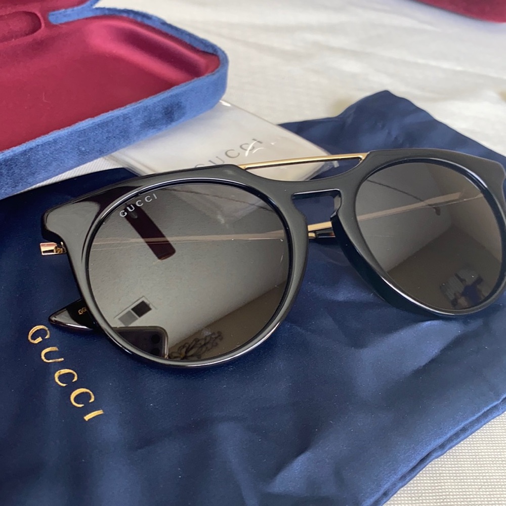 Authentic Gucci Sunglasses Gem